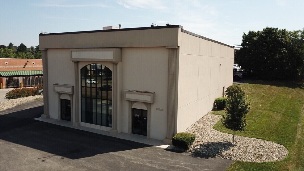 Primary Photo Of 20254 US 19, Cranberry Township Freestanding For Sale