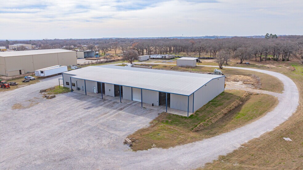 More Photos Of 4610 E Highway 199, Springtown General Retail For Sale