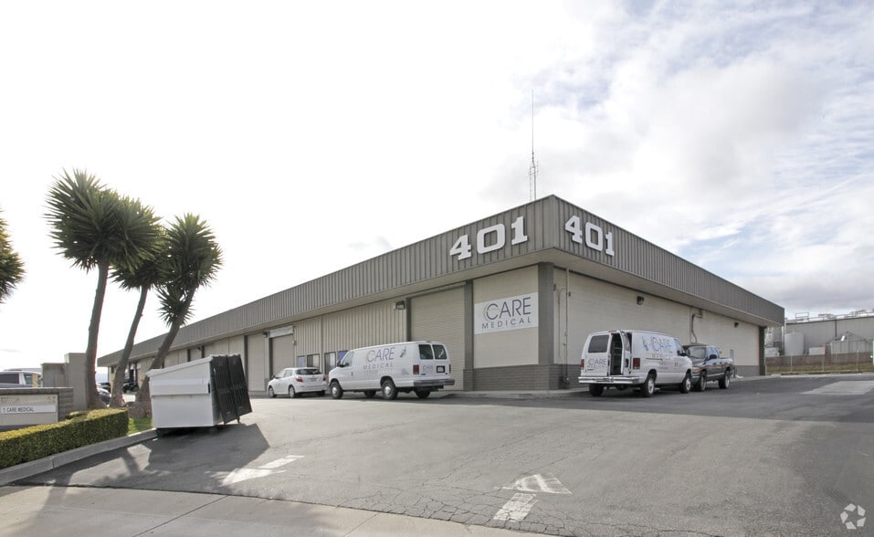 More Photos Of 401 Victor Way, Salinas Warehouse For Lease