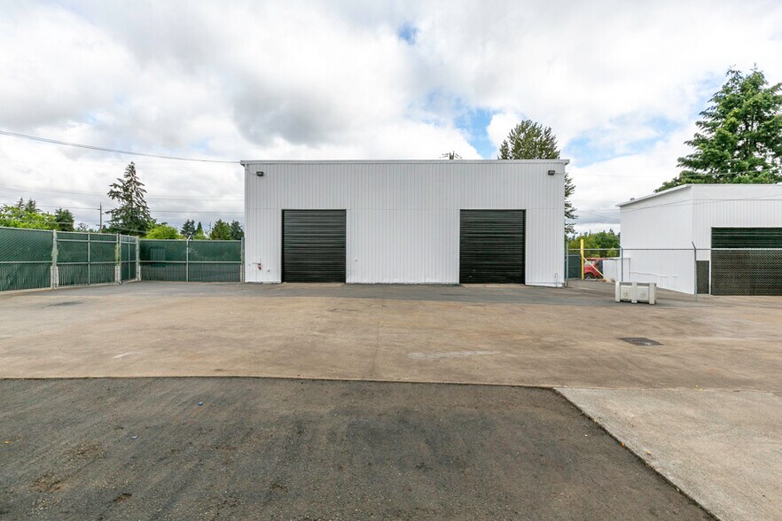 More Photos Of , Salem Unknown For Sale