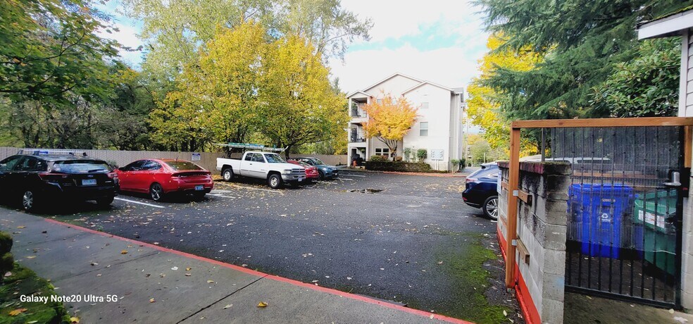 More Photos Of 8824-8828 SE Flavel St, Portland Apartments For Sale