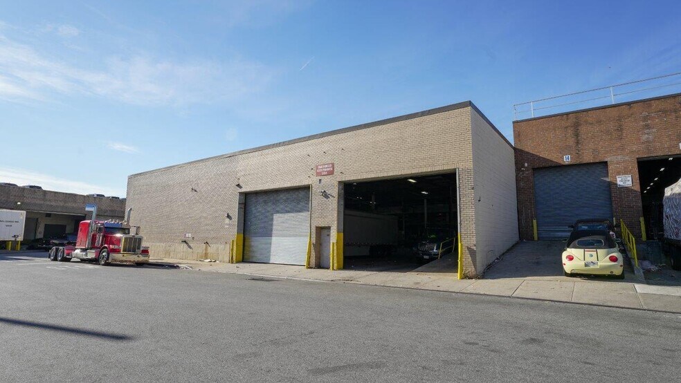 More Photos Of 147-29 182nd St, Jamaica Warehouse For Lease