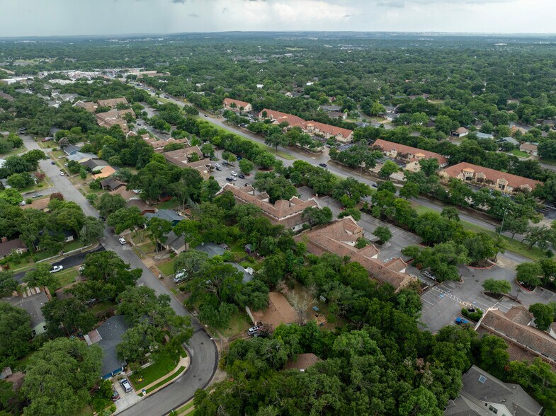 More Photos Of 2500 W William Cannon Dr, Austin Medical For Lease