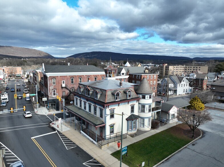 Primary Photo Of 701-705 Main St, Slatington Bank For Sale