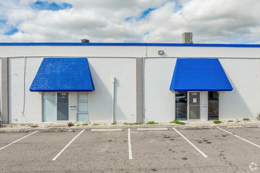 More Photos Of 2510 Kirby Cir NE, Palm Bay Unknown For Lease