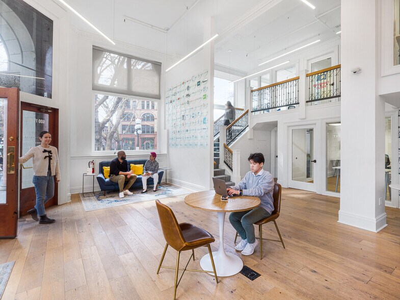 More Photos Of 600 1st Ave, Seattle Coworking Space