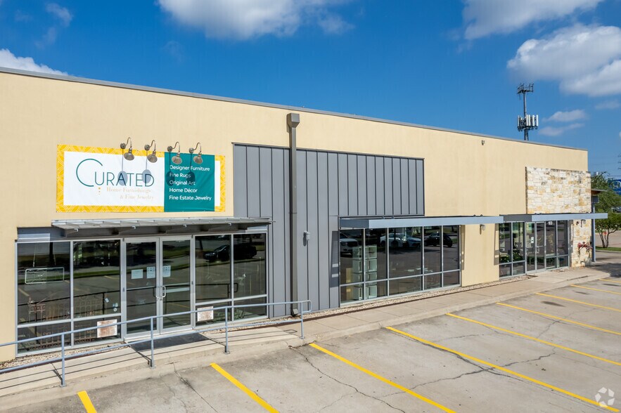 More Photos Of 3301 Steck Ave, Austin Unknown For Lease