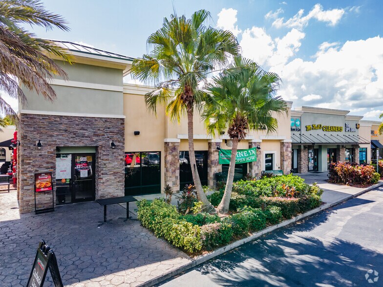 More Photos Of 12904-13050 N Dale Mabry Hwy, Tampa General Retail For Lease