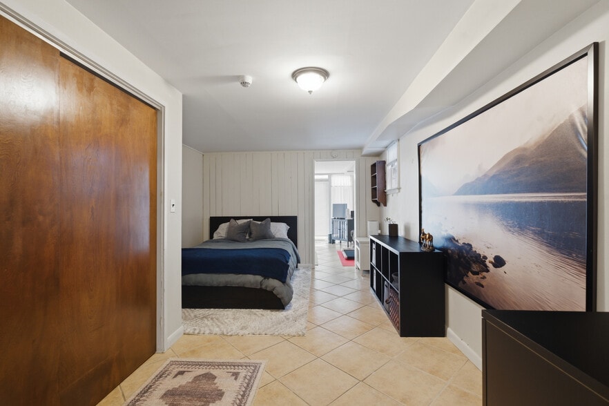 More Photos Of 40 Westchester Ave, Pound Ridge Freestanding For Sale