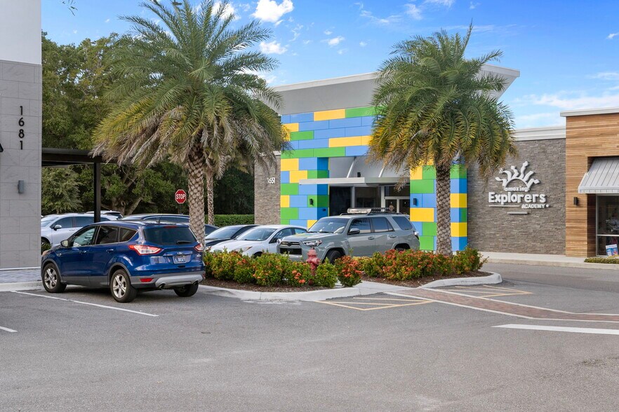 More Photos Of 1711 Amazing Way, Ocoee General Retail For Lease