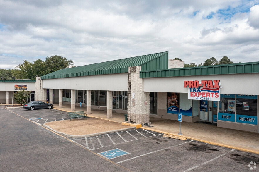 More Photos Of 2001 S Crater Rd, Petersburg Freestanding For Lease