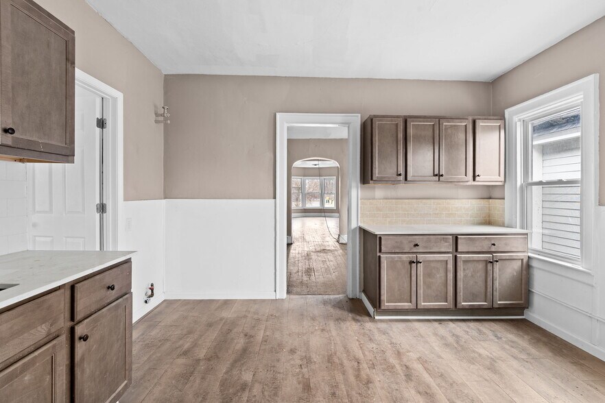 More Photos Of , Buffalo General Retail For Sale