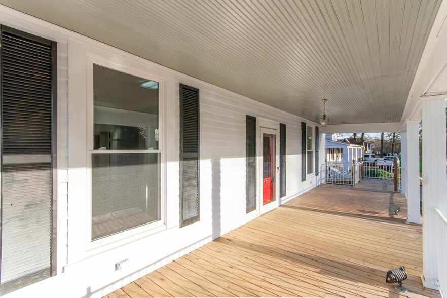 More Photos Of 1530 Ebenezer Rd, Rock Hill Office For Sale