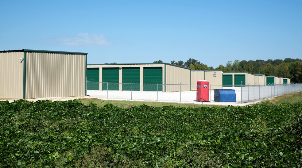 More Photos Of 6265 Highway 72, Michigan City Self Storage For Lease