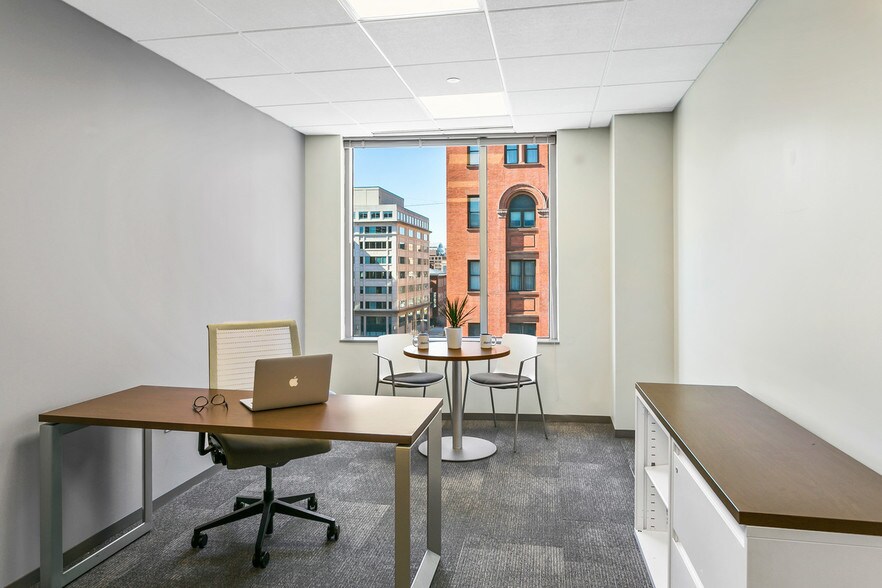More Photos Of 10 G St NE, Washington Coworking Space