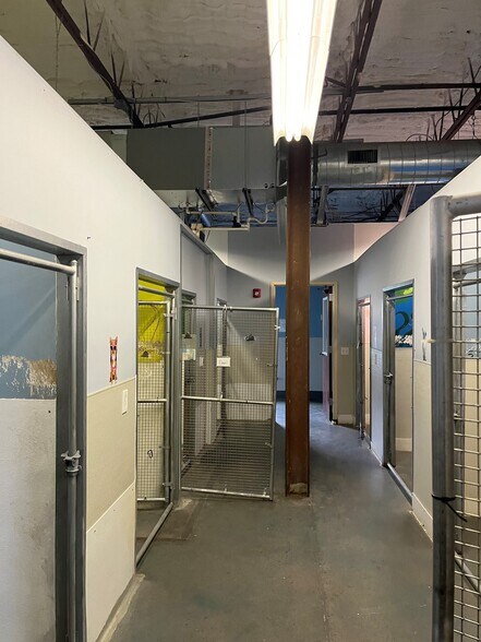 More Photos Of 7661-7671 Beth Bath Pike, Bath Warehouse For Lease