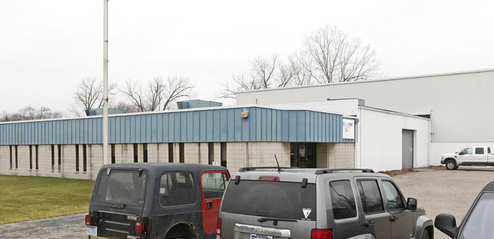 More Photos Of 5310 Bayham St, Dearborn Heights Warehouse For Sale