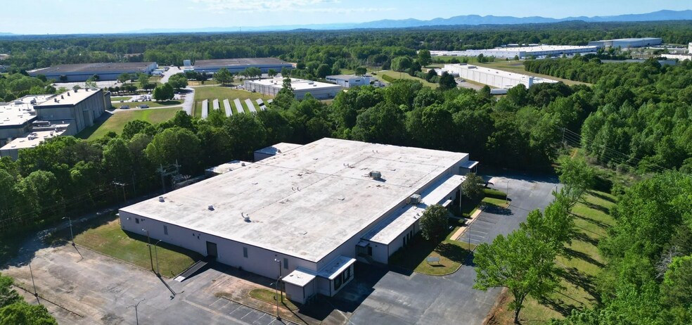 Primary Photo Of 212 National Ave, Spartanburg Manufacturing For Lease