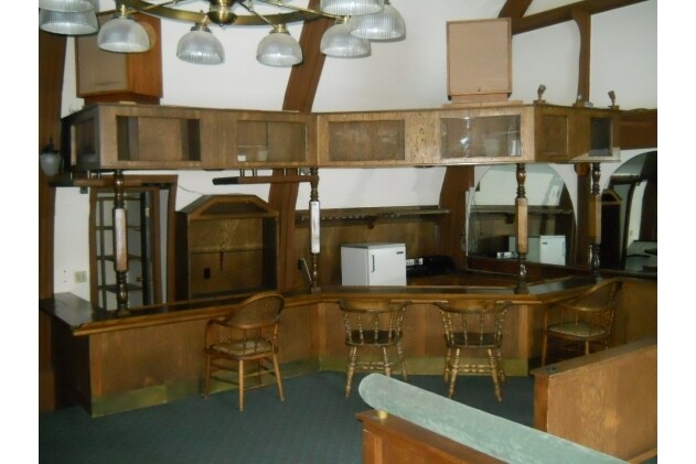 More Photos Of 815 Arrowhead Villa Dr, Crest Hotel For Sale