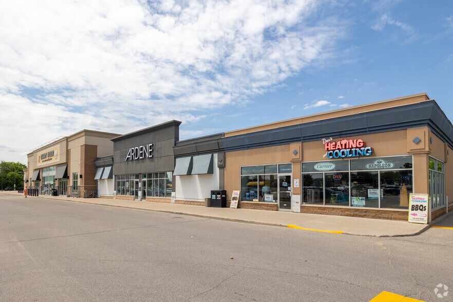 More Photos Of 130 Young St, New Tecumseth General Retail For Lease