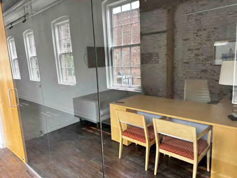 More Photos Of 210 Court Ave, Des Moines Office For Lease