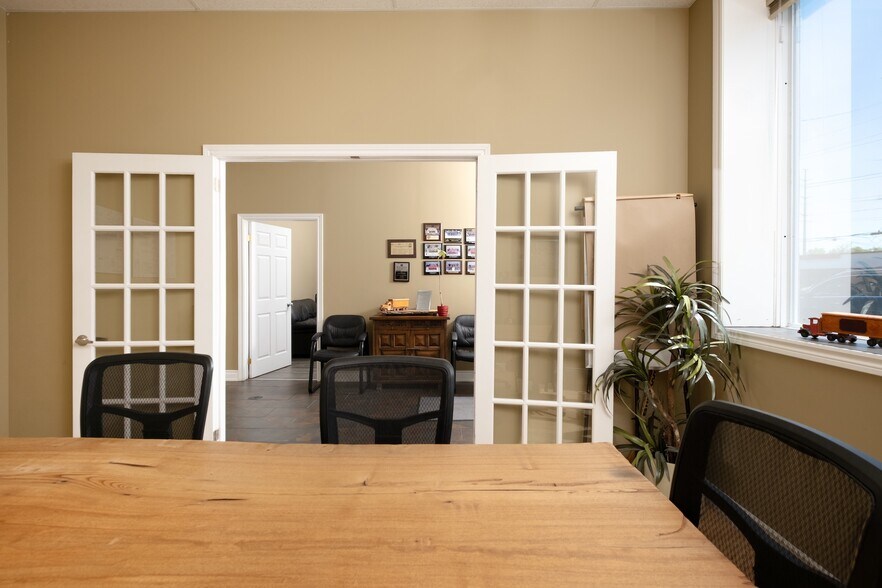 More Photos Of 2455 Industrial St, Burlington Warehouse For Sale
