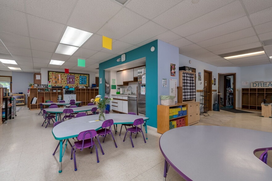 More Photos Of 1500 Edgewood Blvd, North Mankato Schools For Sale