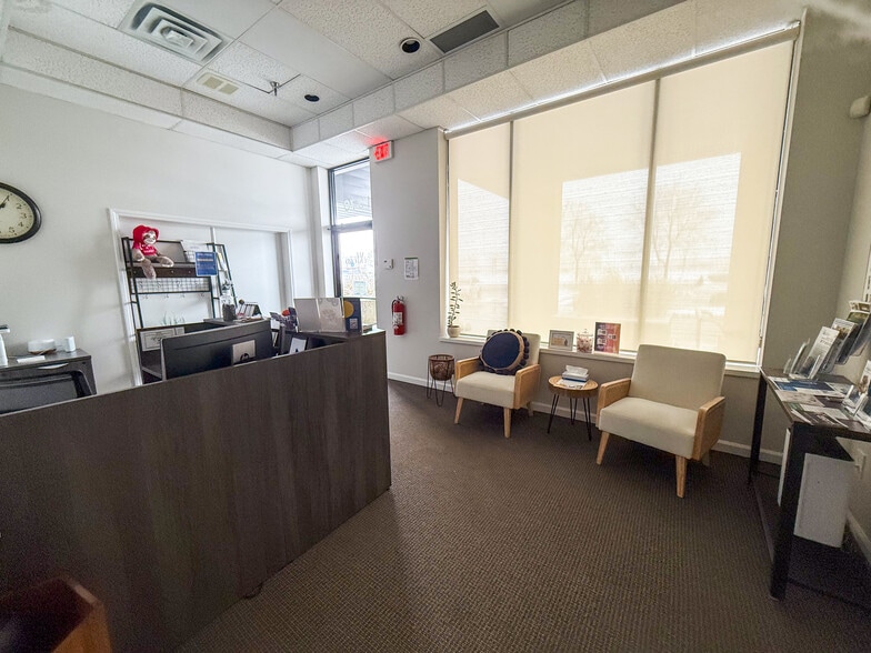 More Photos Of 1350-1500 S Lapeer Rd, Oxford Unknown For Lease