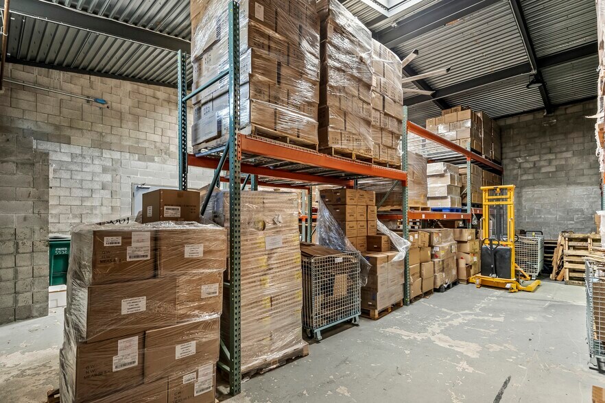 More Photos Of 5532 San Pablo Ave, Oakland Warehouse For Sale