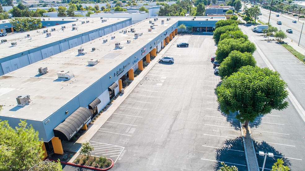 More Photos Of 721 Nevada St, Redlands Unknown For Lease