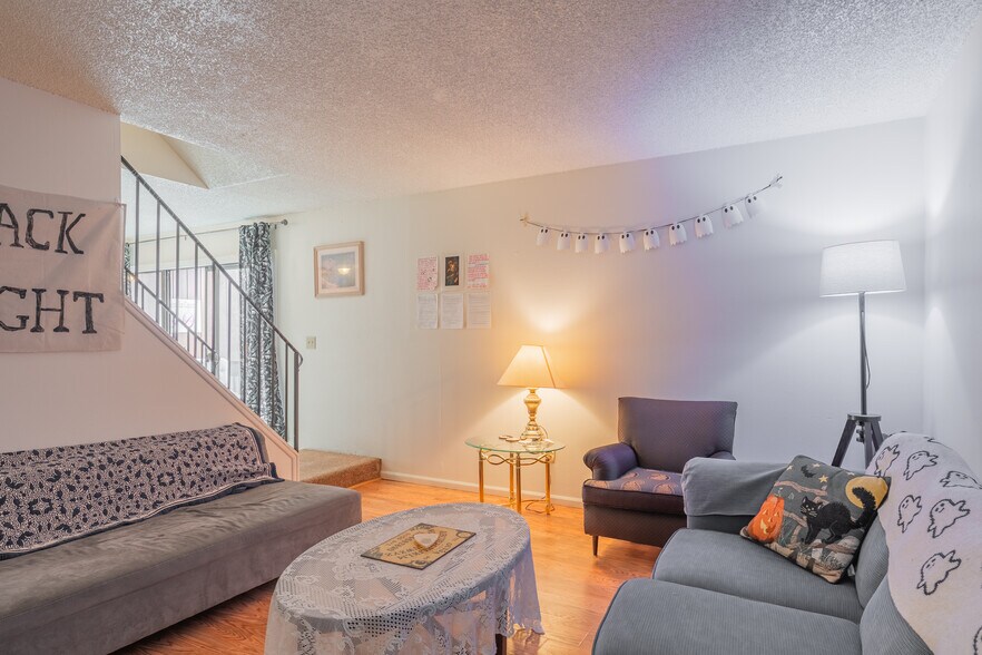 More Photos Of 2036 Canyon Blvd, Boulder Apartments For Sale