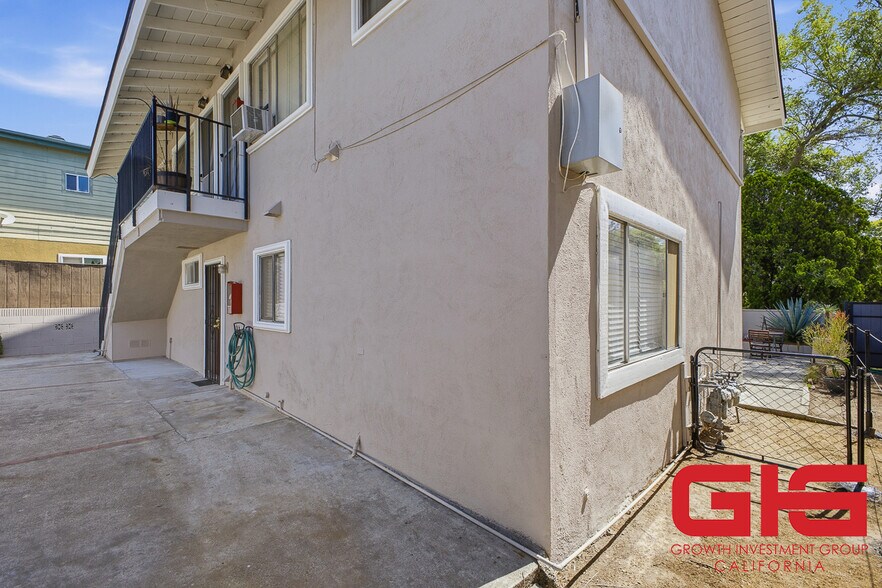More Photos Of 63 S Daisy Ave, Pasadena Apartments For Sale