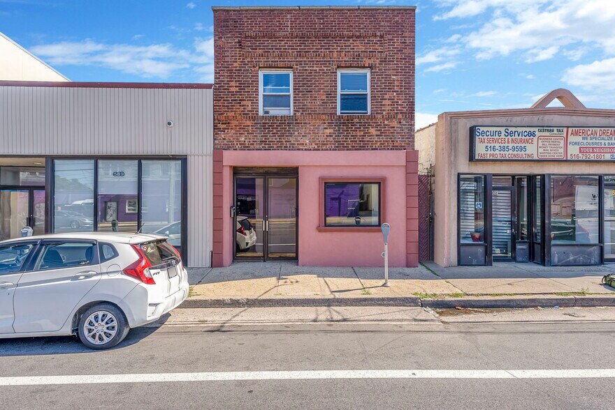 More Photos Of 587 W Merrick Rd, Valley Stream General Retail For Sale