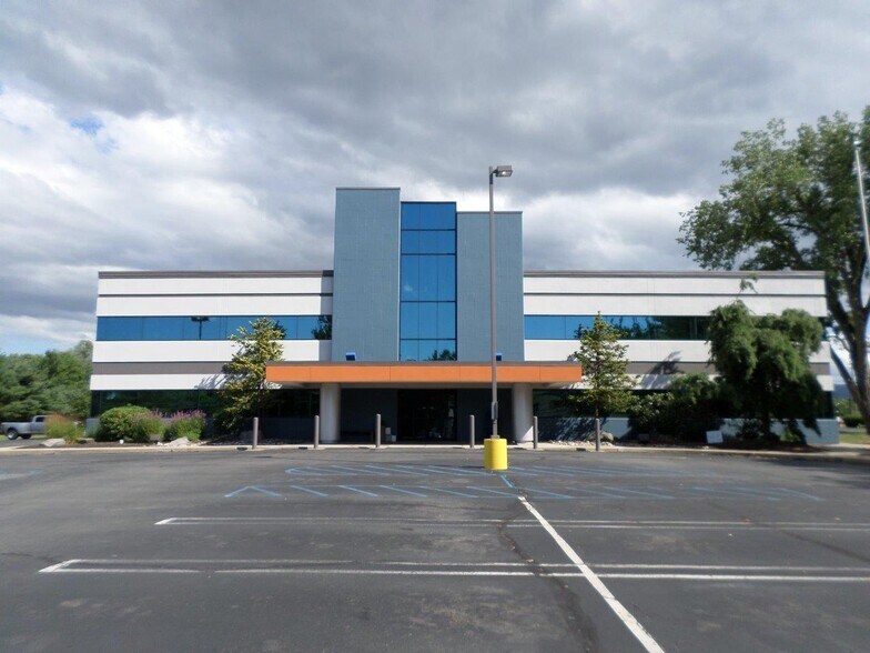 More Photos Of 423 3rd Ave, Kingston Medical For Lease