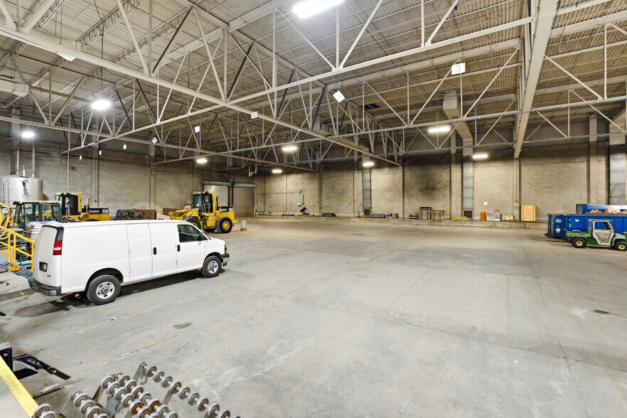 More Photos Of 199 Grandview Rd, Skillman Manufacturing For Lease