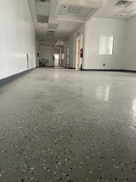 More Photos Of 399 Main St, Lodi Industrial For Sale