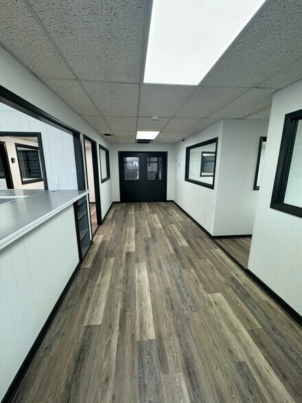 More Photos Of 220 Recker Hwy, Auburndale Warehouse For Lease