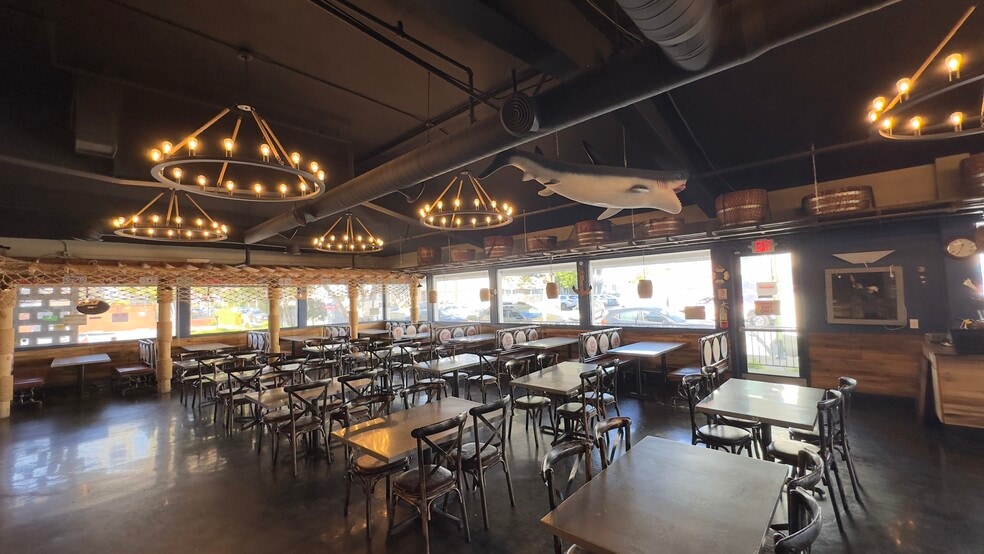 More Photos Of 1465 Webster St, Alameda Restaurant For Sale