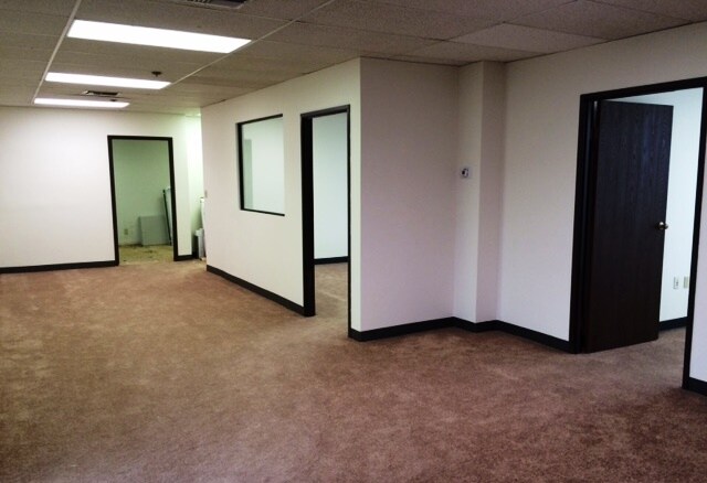 More Photos Of 230 N Maryland Ave, Glendale Office For Lease
