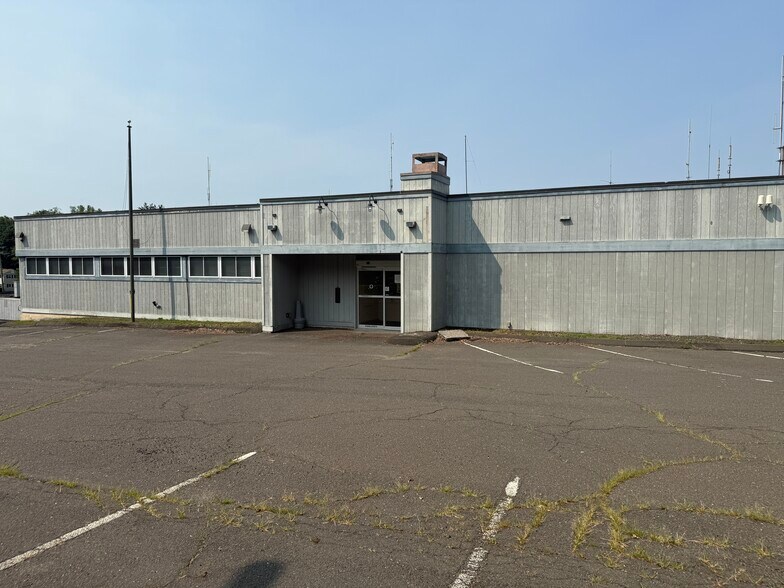 More Photos Of 3 Main St, Newtown Daycare Center For Sale