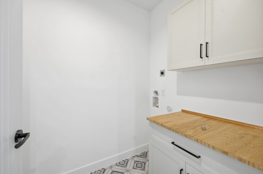 More Photos Of 2631 Kirby st, Dallas Multifamily For Sale