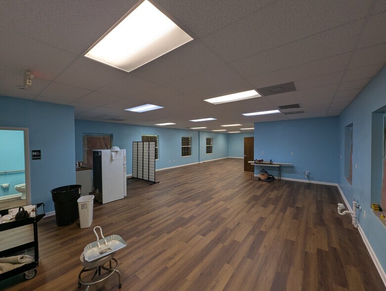 More Photos Of 1710 36th St, Vero Beach Medical For Sale