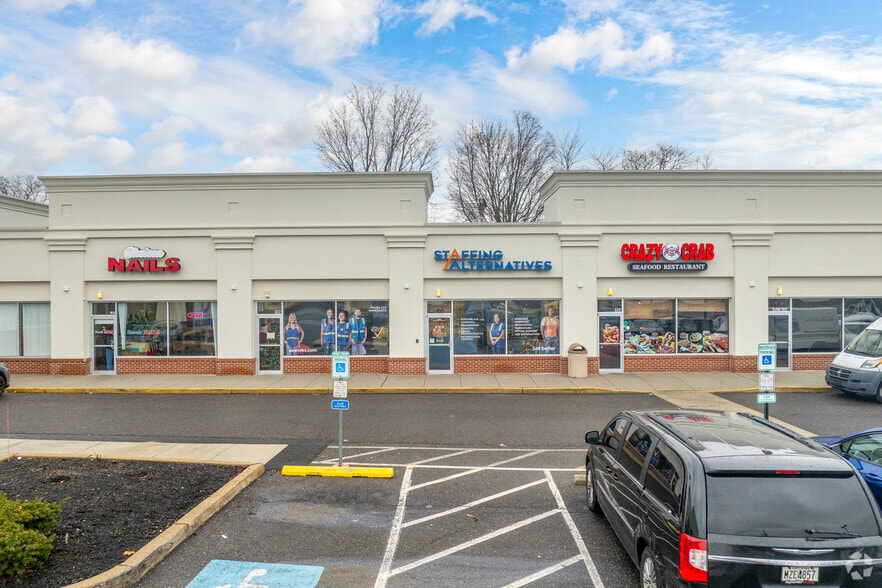 More Photos Of 5000 N Crescent Blvd, Pennsauken Unknown For Lease