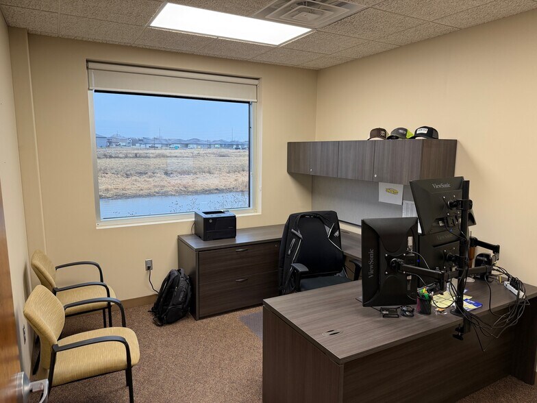 More Photos Of 3333 Landmark Cir, Lincoln Office For Lease