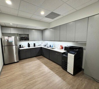 More Photos Of 1033 Wade Ave, Raleigh Office For Sale