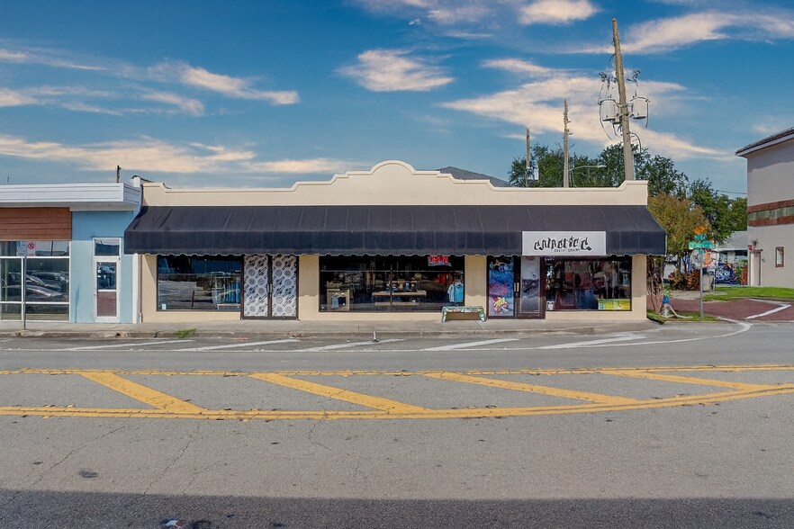 Primary Photo Of 2020 N Orange Ave, Orlando Storefront Retail Office For Sale