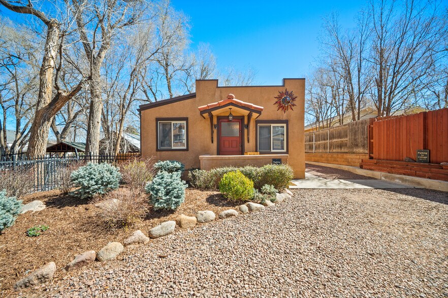 More Photos Of 1929 Woodburn St, Colorado Springs Multifamily For Sale