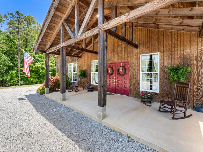 More Photos Of 665 N Hulett Rd, Villa Rica Winery Vineyard For Sale