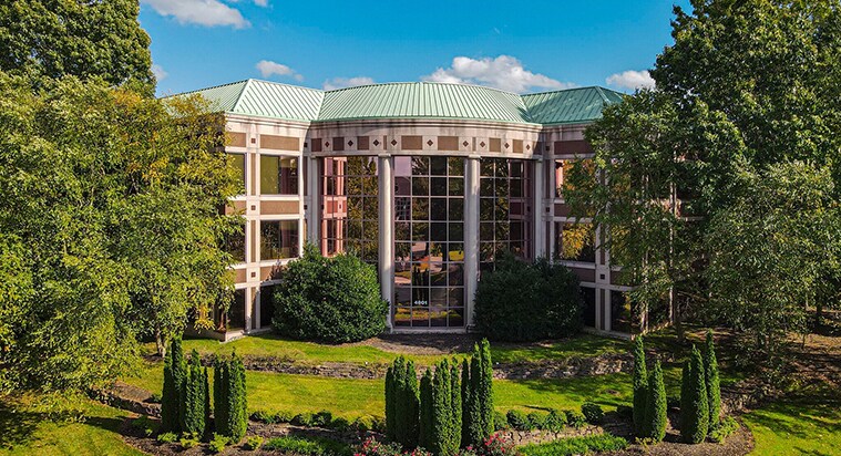 Primary Photo Of 4801 Cox Rd, Glen Allen Office For Lease