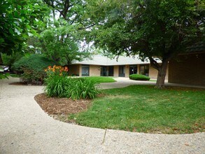 More Photos Of 6565 W Jewell Ave, Lakewood Coworking Space